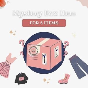 Mystery Box Not So Mysterious Ten Piece Bundle Deal Set Women's Size Small